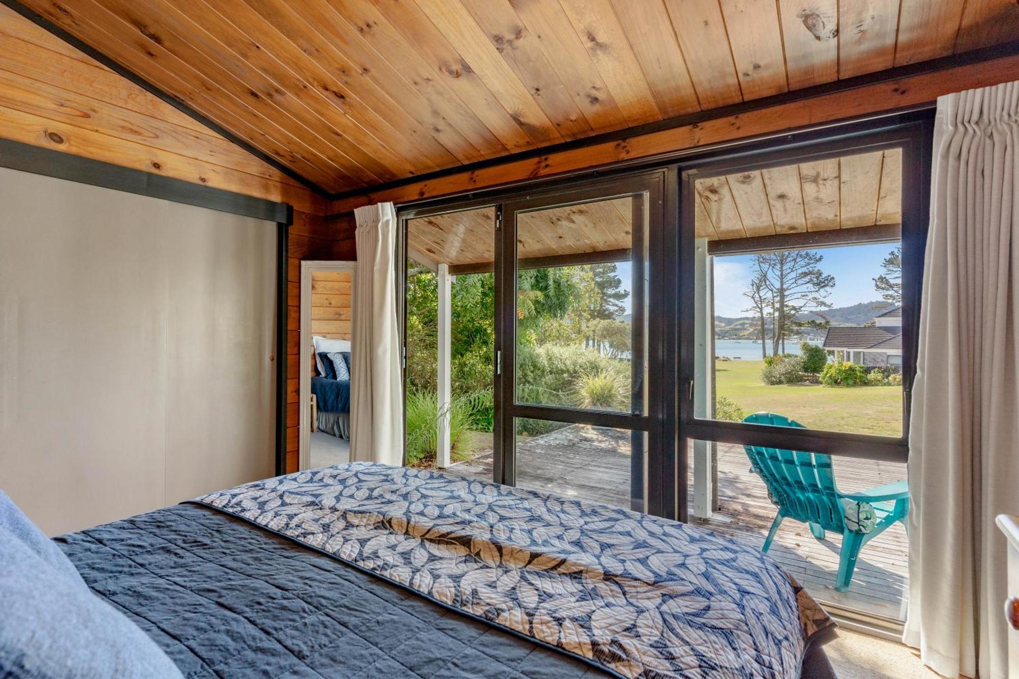 Pauanui Beach House Suntrap Buitenkant foto
