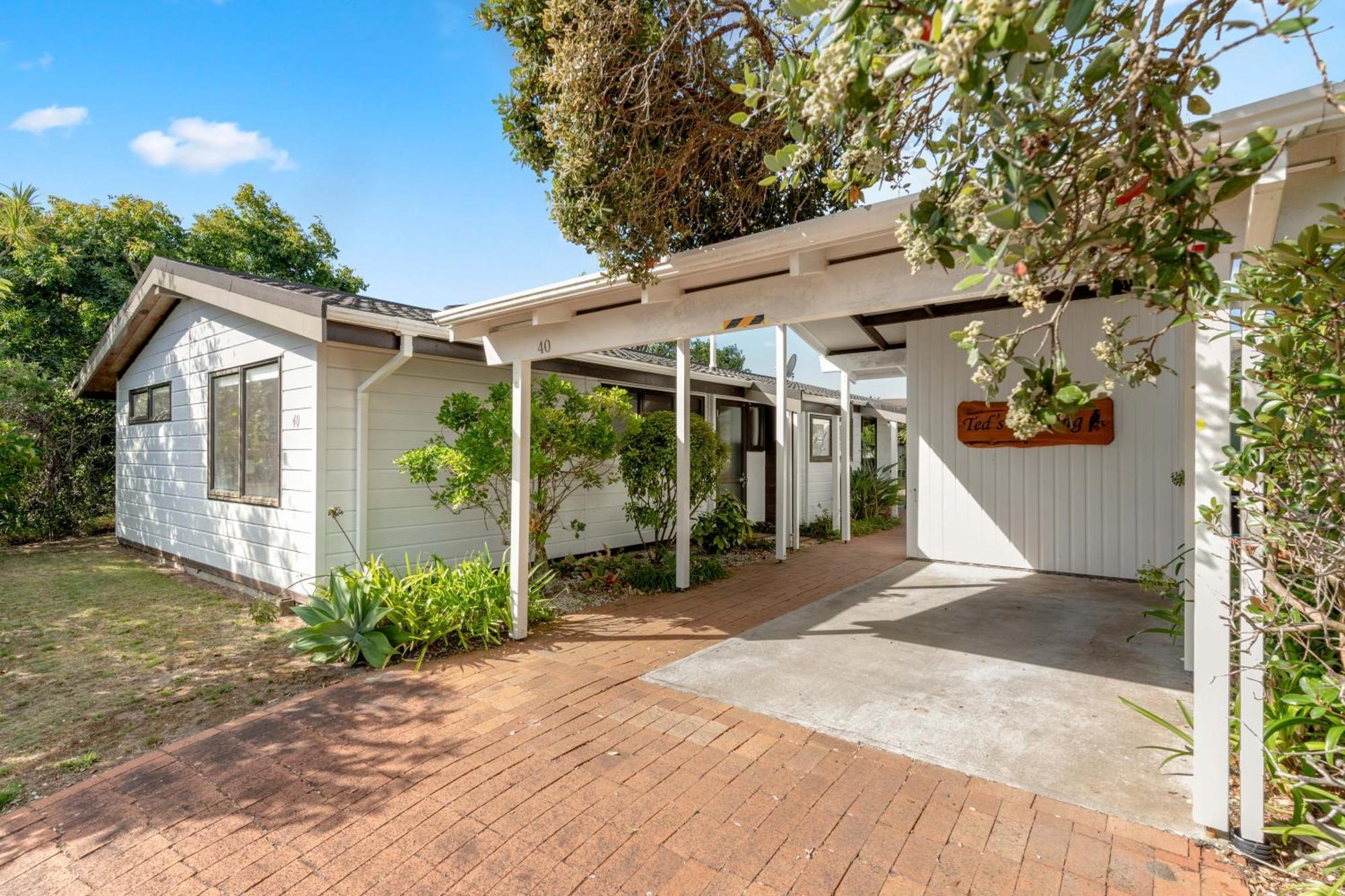 Pauanui Beach House Suntrap Buitenkant foto